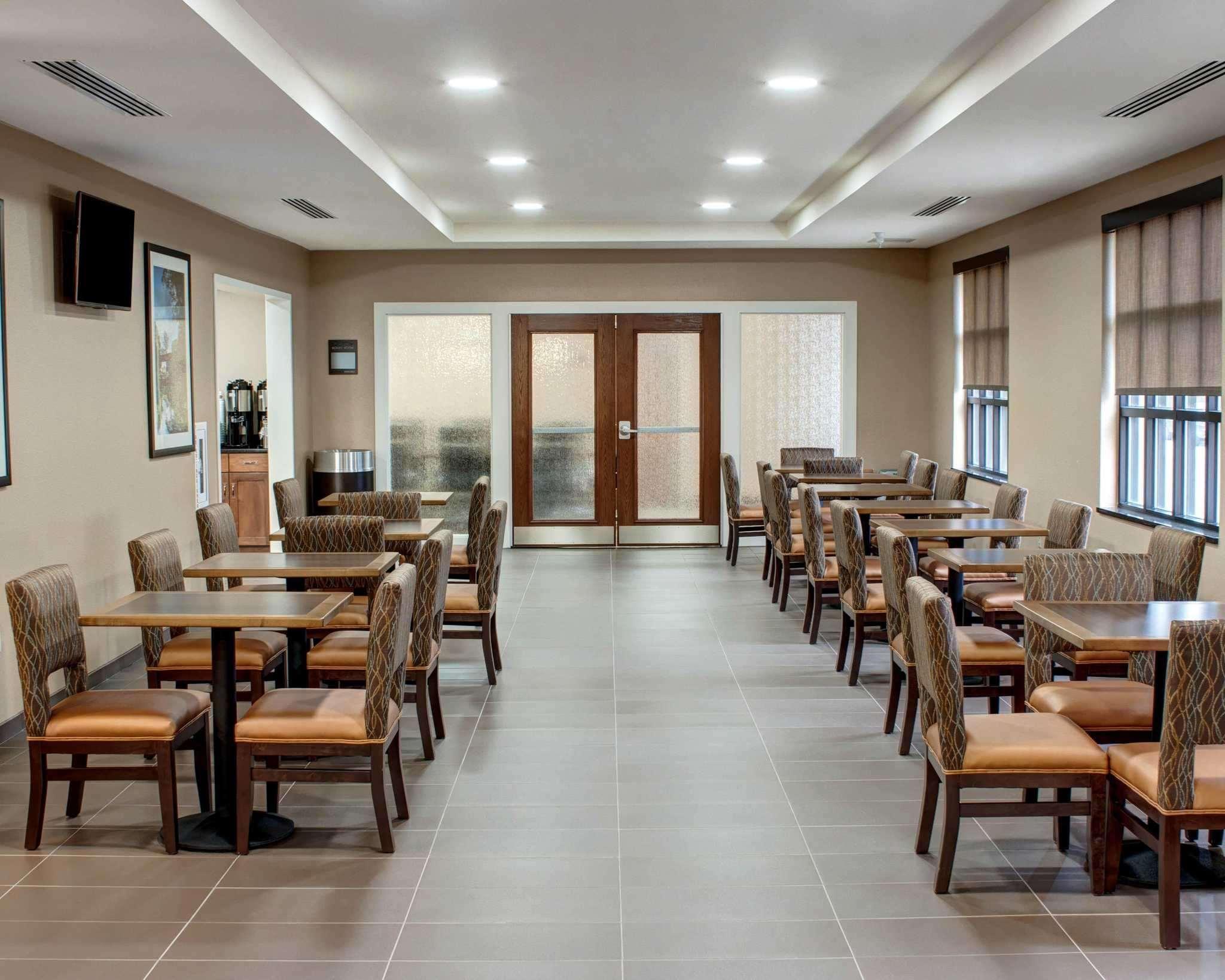 Comfort Inn & Suites Caldwell Екстериор снимка