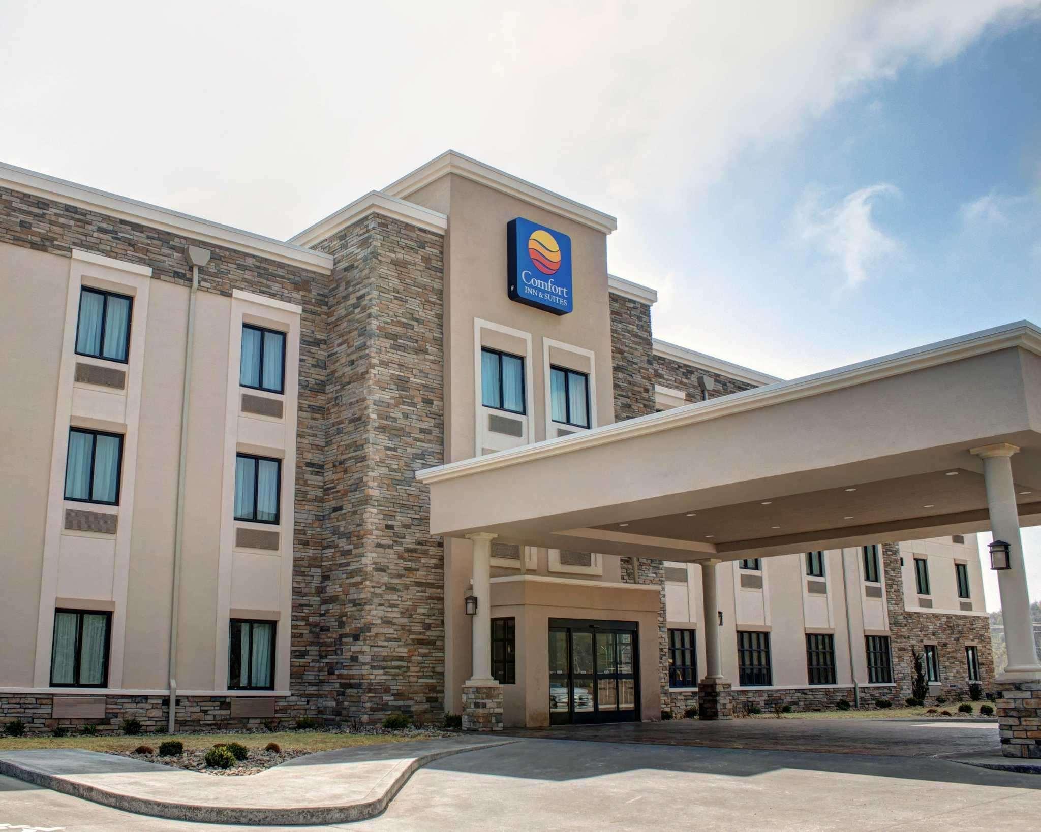 Comfort Inn & Suites Caldwell Екстериор снимка