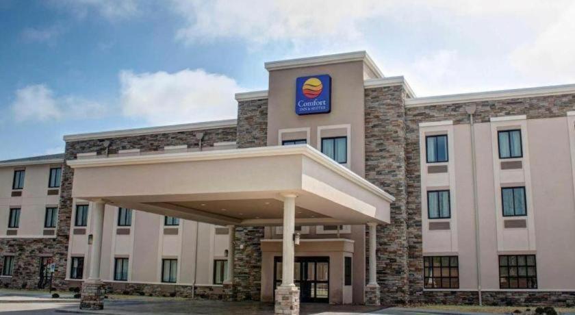 Comfort Inn & Suites Caldwell Екстериор снимка